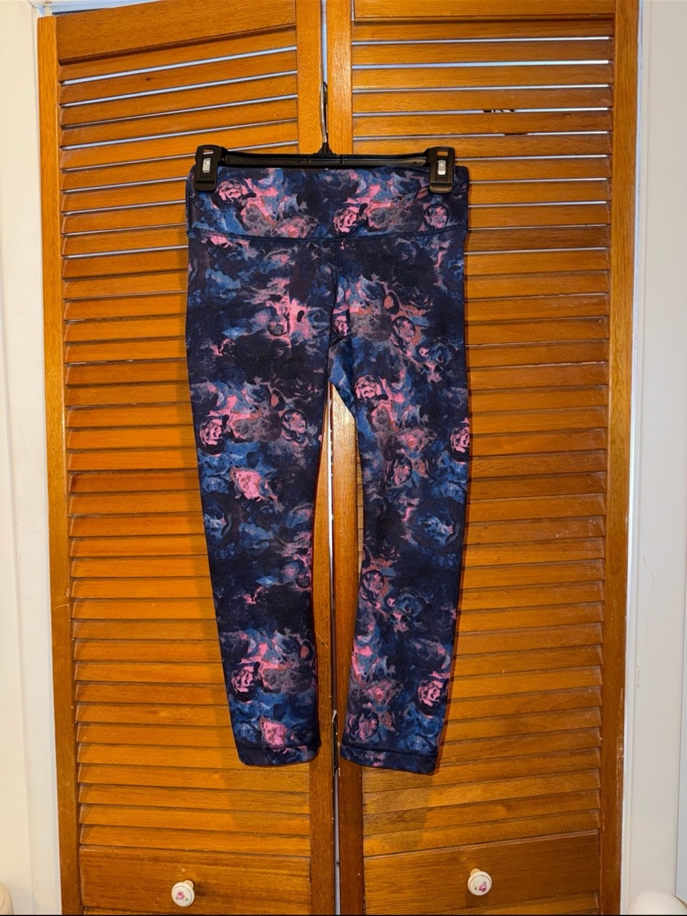 Lululemon Wonder Under Leggings. Womens Size 4